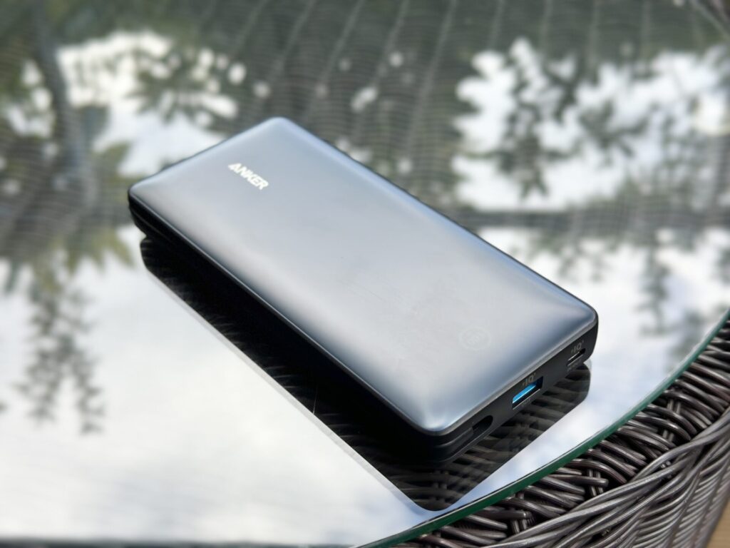 Anker Nano Power Bank (30W, Built-In USB-C Cable)　デザイン