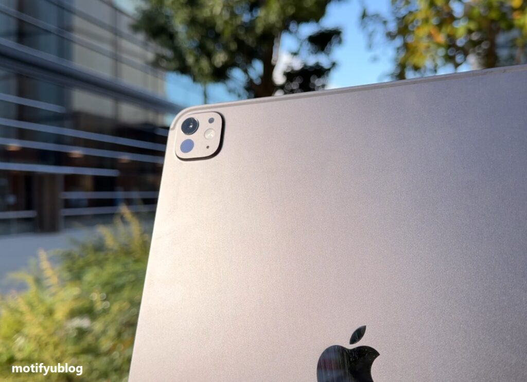 M5 iPad Pro カメラレンズ構成