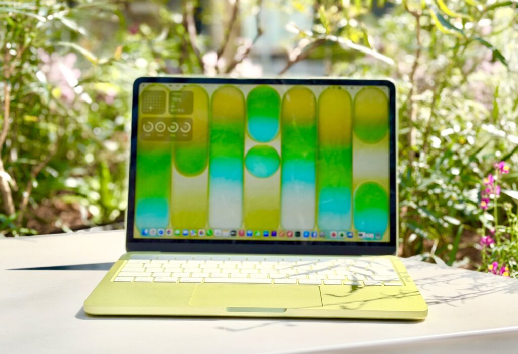 MacBook Neoレビュー 外撮影 デザイン