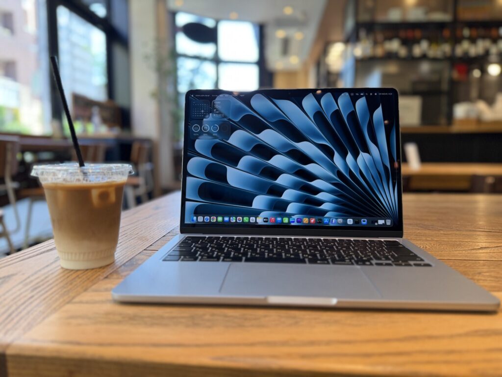 MacBook Air デスクトップ画面