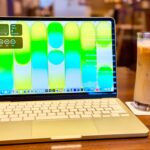 MacBook Neo デメリット カフェ 使用 レビュー